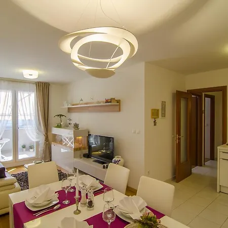 Harmony Apartment *